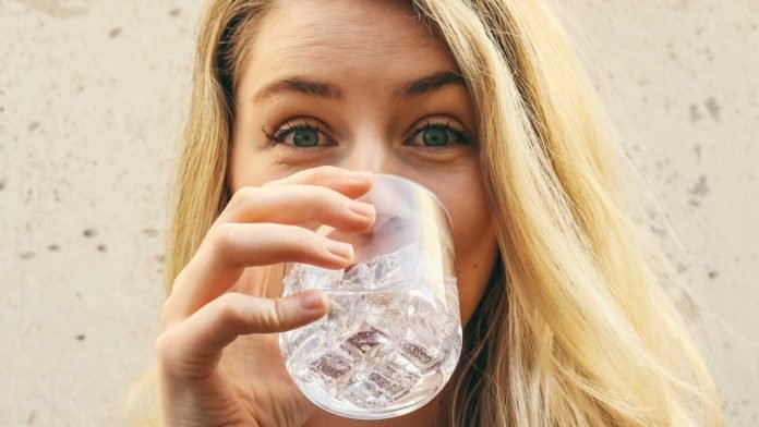 Acne-Prone-Skin-You-Have-To-Avoid-These-Drinks-on-contributionblog