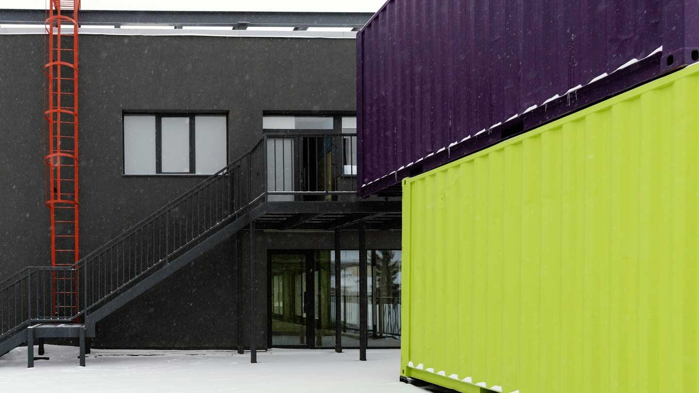 Advantages of a Container Office for Startups and Small Businesses